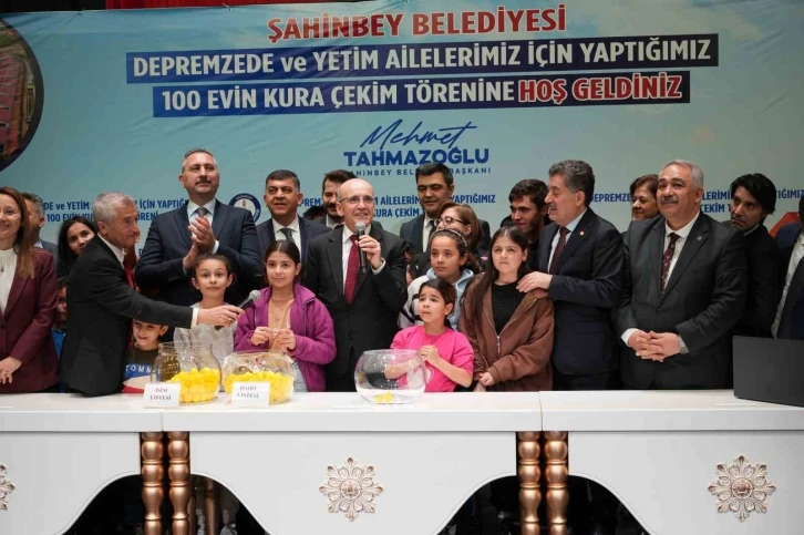 Bakan Şimşek: "İnsana dokunan projeleri Ankara’dan desteklemeye devam edeceğiz"
