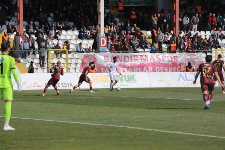 Bandırmaspor Ümraniyespor'u 4-1 Mağlup Etti
