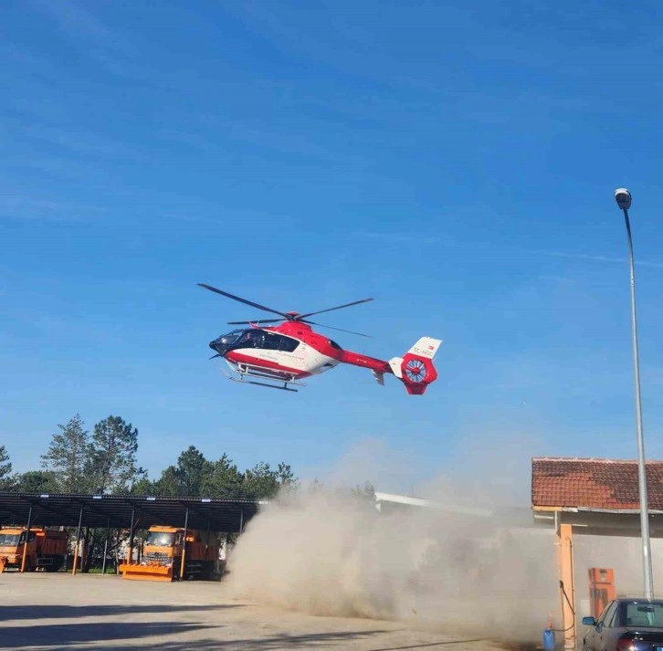 Bartın'da Ambulans Helikopterle Ankara'ya Yetiştirilen Parmağı Kopan Kişiye Acil Müdahale