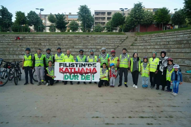 Bisikletçilerden Filistin’e destek turu
