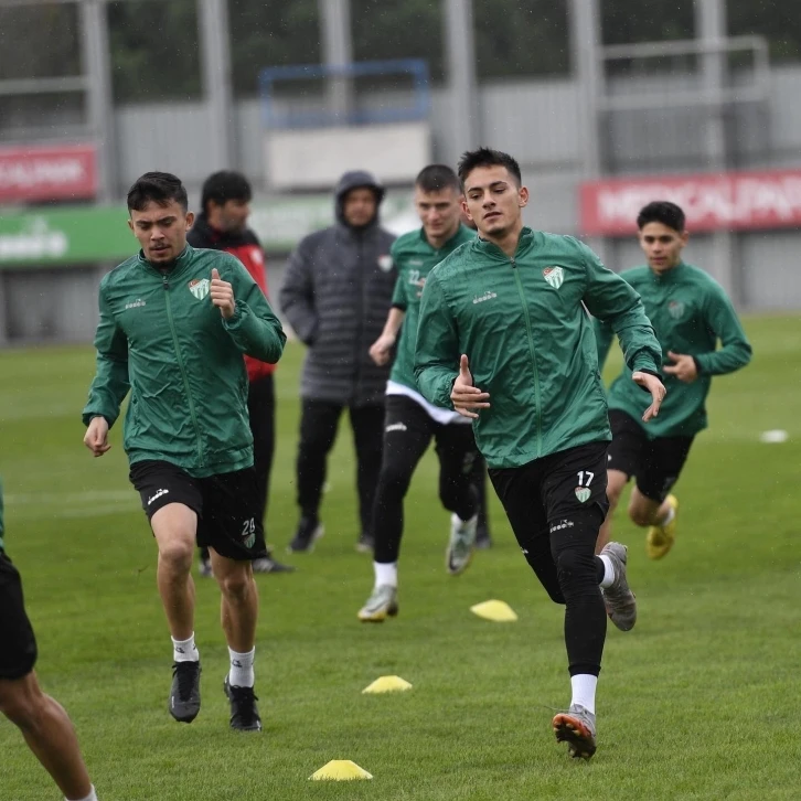 Bursaspor’da Somaspor maçı hazırlıkları tamamlandı
