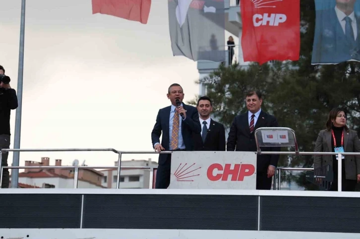 CHP Lideri Özel: "İzmir’de büyük bir dönüşümü hep beraber başlatıyoruz”
