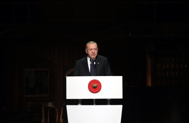 Cumhurbaşkanı Erdoğan: “Dünde kendi bencil hesapları için ülkeyi ve milleti ateşe atmaktan çekinmeyenler vardı, bu günde aynı yoldan giden kifayetsiz muhterisler var”