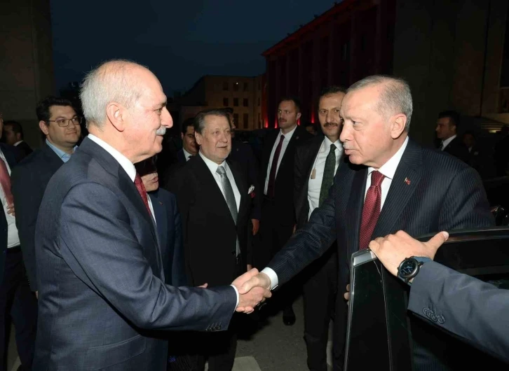 Cumhurbaşkanı Erdoğan: "CHP Genel Başkanı Özel ile önümüzdeki hafta bir araya geleceğiz"
