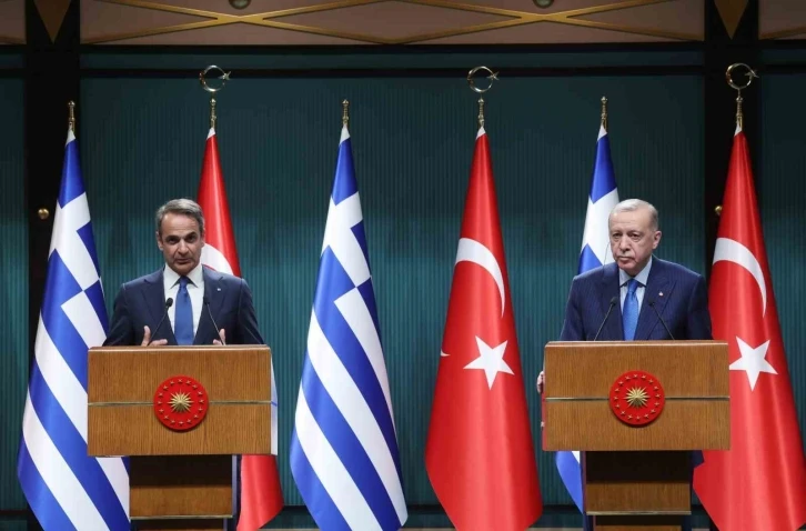 Cumhurbaşkanı Erdoğan: &quot;Yunanistan’la aramızda çözülemeyecek büyüklükte bir sorun yok&quot;
