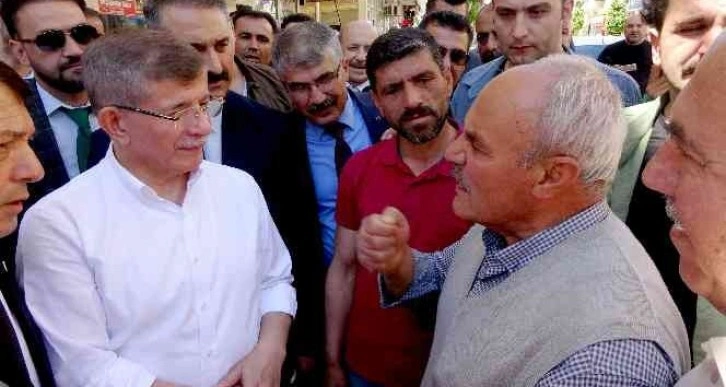 Davutoğlu’na Adıyaman'da 'HDP' ve 'CHP’ tepkisi