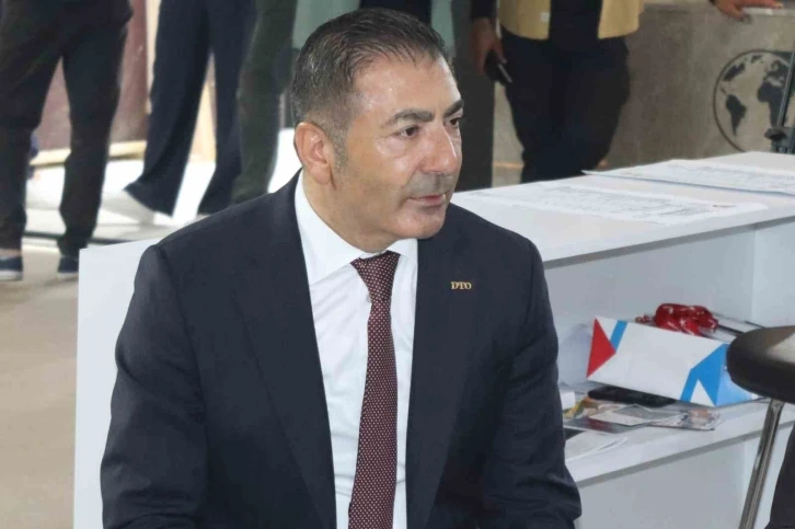 DTO Başkanı Uğur Erdoğan, Marble İzmir’de Denizlili firmaları yalnız bırakmadı
