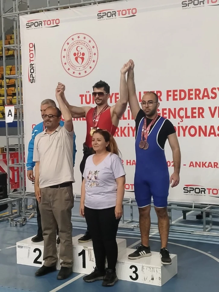 Eskişehirli görme engelli sporcu Türkiye 3’üncüsü oldu

