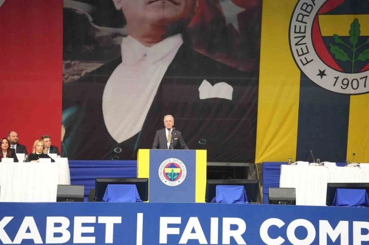 Fenerbahçe'de Olağanüstü Genel Kurul Toplantısı Başladı