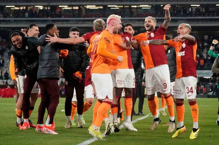 Galatasaray, son 2 haftaya 6 puan farkla girdi
