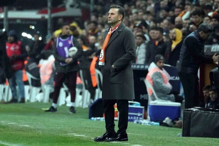 Galatasaray Teknik Direktörü Okan Buruk Mircea Lucescu'nun Rekorunu Egale Etti