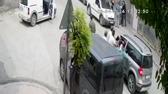 Gaziantep’te camiden çıkan bir adama korkunç saldırı!  