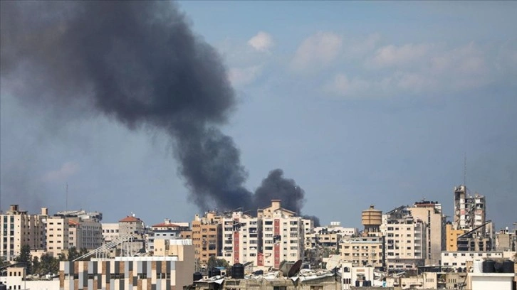 Gazze'de İsrail'in Hava Saldırısında Hamas Liderleri Öldürüldü