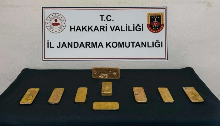 Hakkari’de 37 Milyon TL Değerinde 14 Kilo 700 Gram Altın Ele Geçirildi