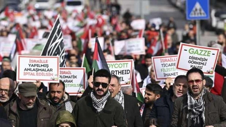 İstanbul’da tarihi buluşma! İsrail'in Gazze'ye saldırıları, Ankara'da protesto edildi