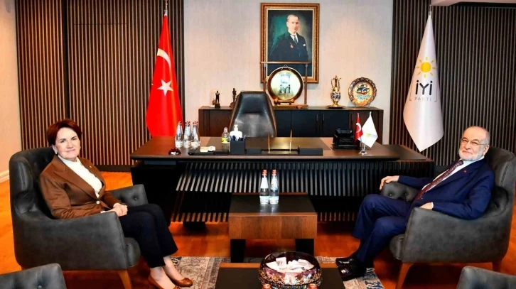 İYİ Parti lideri Akşener, Saadet Partisi lideri Karamollaoğlu’yla bir araya geldi

