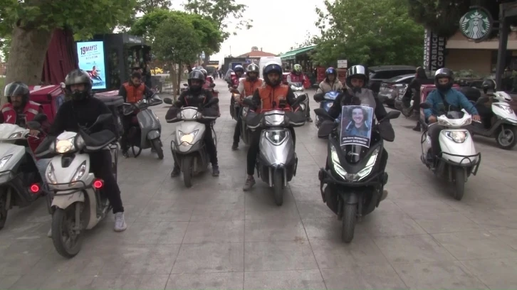 Kadıköy’de motokuryeler ’Ata Emre’ için kornaya bastı
