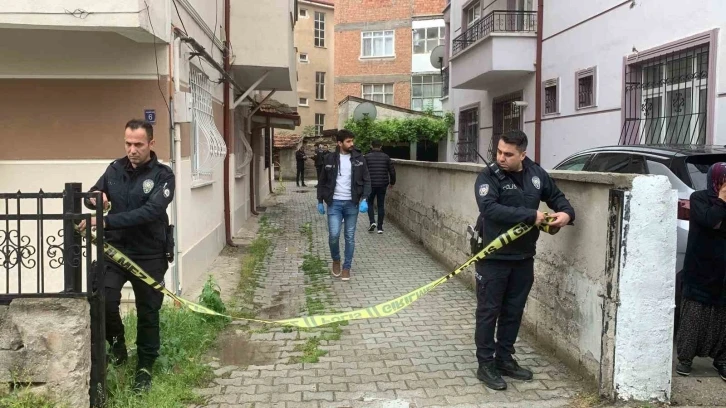 Karaman’da balkondan düşen kadın öldü
