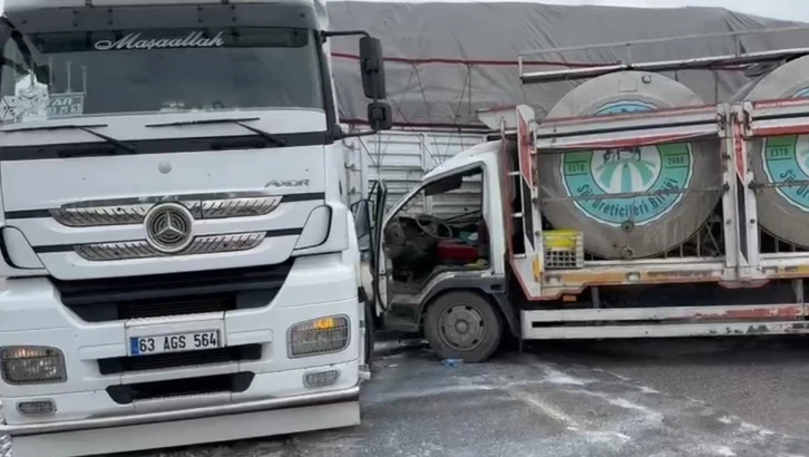 Konya’da çekici ile süt tankeri çarpıştı: 1 yaralı
