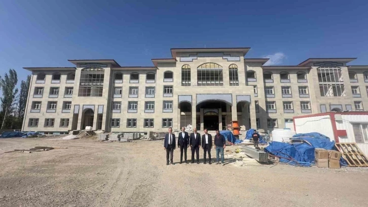 Kütahya’da yeni Adliye Sarayı inşaatında sona gelindi
