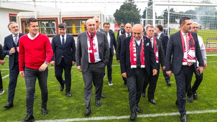 Mehmet Büyükekşi, Samsunspor tesislerini inceledi