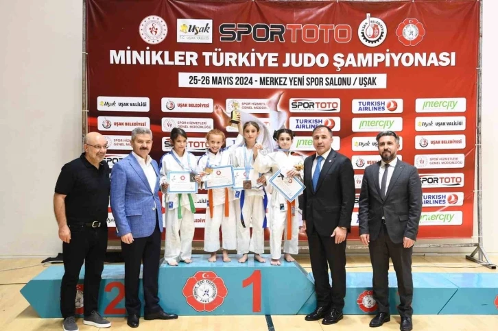 Minikler Türkiye Judo Şampiyonası Uşak’ta başladı
