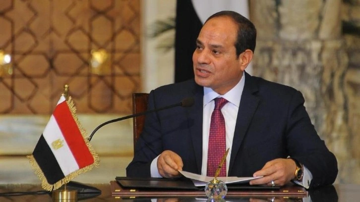 Mısır Cumhurbaşkanı Sisi'den adaylık kararı