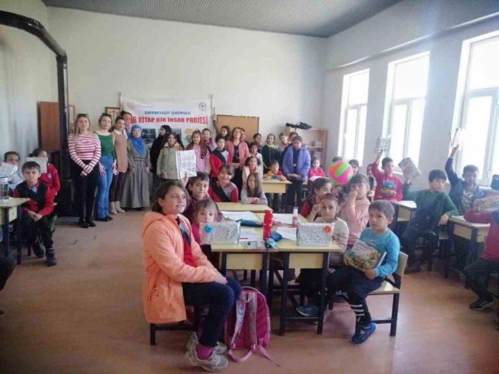 Muğla’da "Bir Kitap Bir İnsan Projesi" devam ediyor
