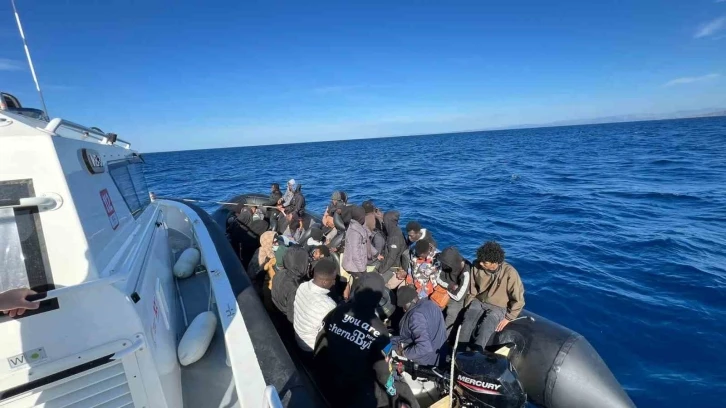 Ölüm yolculuğuna ’dur’ dendi, 11’i çocuk 56 düzensiz göçmen yakalandı
