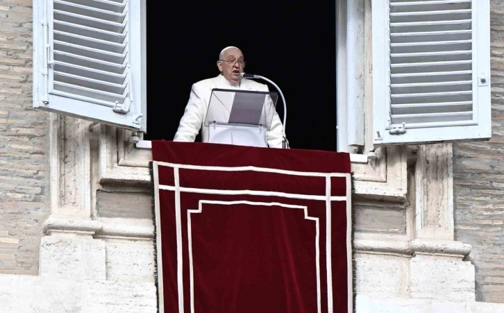 Papa Francis: "(İsrail’in kiliseleri hedef alması) Bu bir savaş, bu bir terör”
