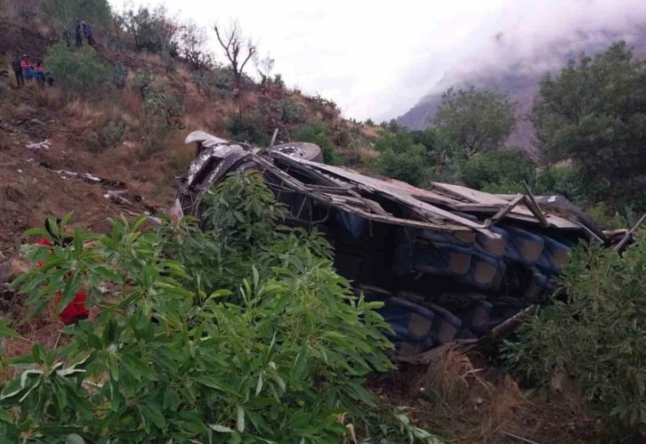 Peru’da otobüs uçuruma yuvarlandı: 24 ölü, 21 yaralı
