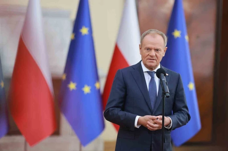 Polonya Başbakanı Tusk: "Polonya hiçbir sığınmacıyı kabul etmeyecek, para da ödemeyecek"
