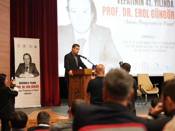 Prof. Dr. Erol Güngör vefatının 41. yılında Düzce’de anıldı
