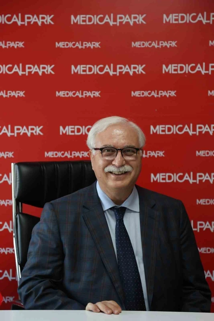 Prof. Dr. Tevfik Özlü: “Astım ve KOAH hastaları çöl tozuna dikkat etmeli”
