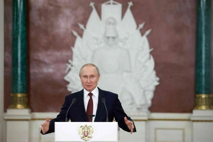 Putin: "Taraflarla kabul edilebilir konular üzerine müzakerelere hazırız"
