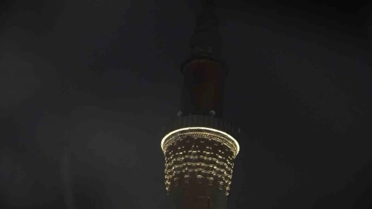 Regaip Kandili’nde Bursalılar Ulu Cami’ye akın etti
