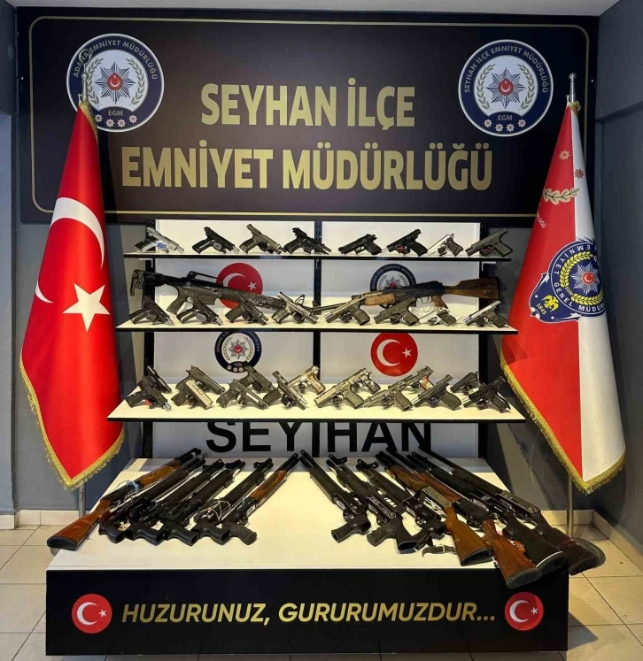 Seyhan polisi 58 silah ele geçirdi, 247 aranan şahıs yakaladı
