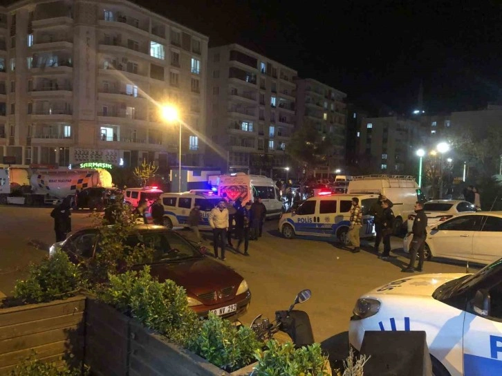 Siirt’te Polisin Biber Gazıyla Sonlandırdığı Bıçaklı Kavga
