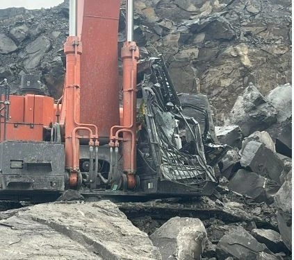 Şırnak’ta kömür ocağında operatör, üstüne düşen kaya parçaları sonucu yaralandı
