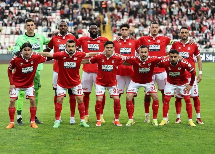 Sivasspor’da 16 futbolcunun sözleşmesi bitiyor
