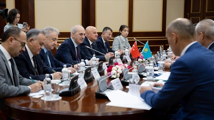 TBMM Başkanı Kurtulmuş, Kazakistan Meclisi Başkanı Koşanov ile görüştü