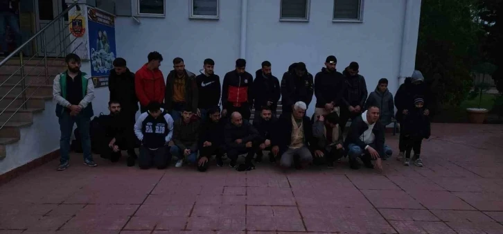 Tekirdağ’da 21 kaçak göçmen yakalandı
