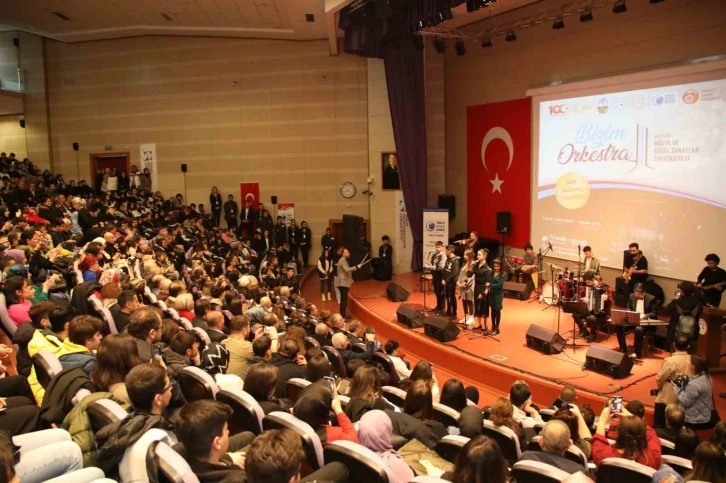 TOGÜ’de "Bizim Orkestra" konseri gerçekleştirildi
