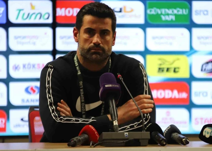 Volkan Demirel: "Gaziantep FK oynadığı oyun ve aldığı galibiyetle tebrikleri hak etti"
