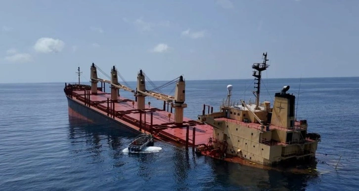 Yemen'de Husilerin Vurduğu Geminin Çevre Felaketi