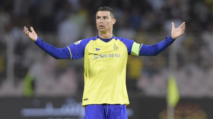 Yılın en iyi 10 futbolcusu açıklandı! Ronaldo tepki gösterdi