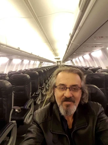 189 kişilik yolcu uçağında tek başına seyahat etti
