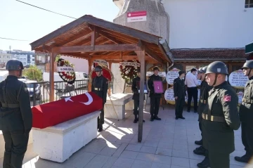 28 Şubat generallerinden Kamuran Orhon İzmir’de defnedildi
