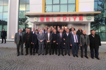 40 belediye başkanı Kavak’ta toplandı
