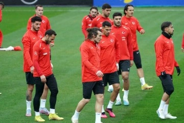 A Milli Futbol Takımı, Ermenistan maçı hazırlıklarını sürdürdü
